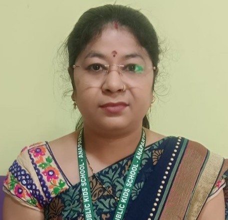 Photo of Teacher 2 in classroom
